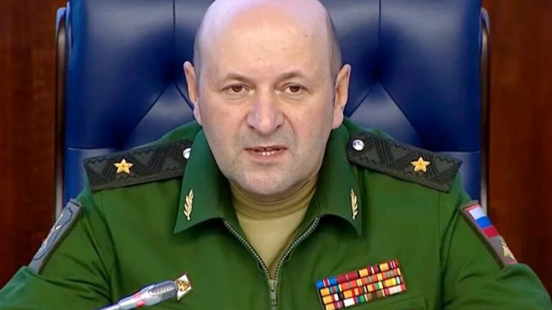 قائد قوات الدفاع الإشعاعي والكيميائي في الجيش الروسي الجنرا