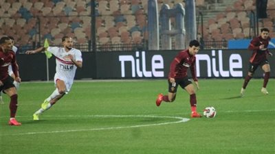 إسلام عيسى يمنح سيراميكا التقدم على الزمالك في الدوري
