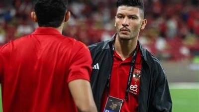 «ماشافش الملعب»، قرار جديد من الأهلي ضد أشرف داري