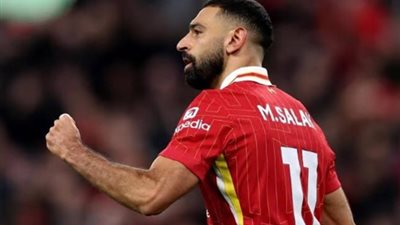 3 أرقام قياسية تنتظر محمد صلاح في قمة ليفربول وتوتنهام