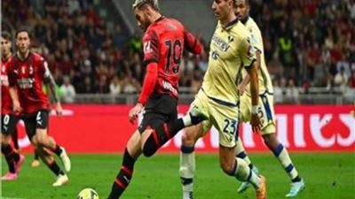التعادل يحسم نتيجة الشوط الأول بين ميلان وهيلاس فيرونا بالدوري الإيطالي