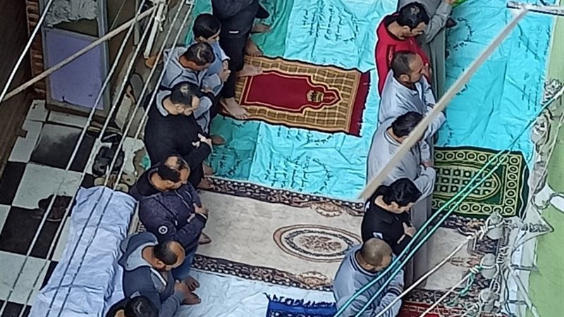 صور من صلاة الجنازة