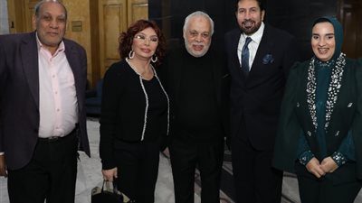نجوم الفن والإعلام يحصدون جوائز أمال العمدة ومفيد فوزي 2024