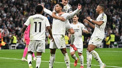 بصاروخية مبابي، ريال مدريد يقسو على إشبيلية بثلاثية في الشوط الأول (فيديو)