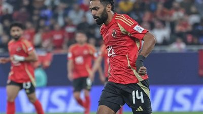 حسين الشحات يعاقب شباب بلوزداد ويسجل الهدف الثالث في دوري أبطال إفريقيا