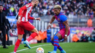 تاريخ مواجهات برشلونة وأتلتيكو مدريد في الدوري الإسباني