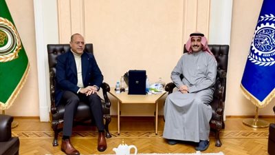 وزير العمل يلتقى مدير منظمة العمل العربية لبحث عددًا من الملفات المشتركة