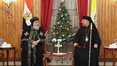 بطريرك الأقباط الكاثوليك يستقبل البابا تواضروس الثاني للتهنئة بعيد الميلاد