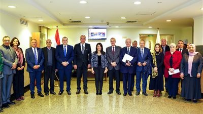 «المشاط» تترأس اجتماع مجلس إدارة معهد التخطيط للعام الأكاديمي