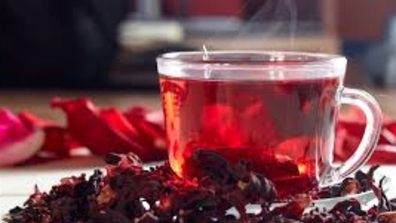 مشروب الكركديه الساخن
