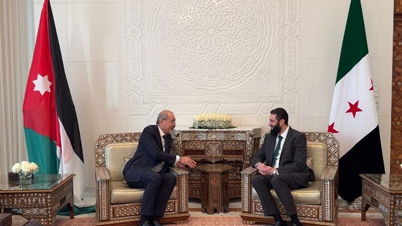 وزير الخارجية الأردني مع أحمد الشرع
