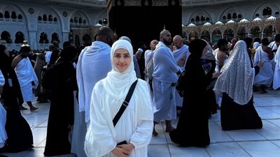 رنا سماحة تختم 2024 من أطهر مكان على الأرض (صور)