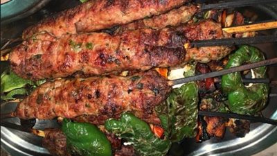 «طعمها أحسن من المطاعم»، طريقة عمل الكباب المشوي بأسهل الطرق