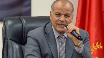 مدير تعليم بورسعيد يناقش الاستعدادات النهائية لامتحانات الفصل الدراسي الأول