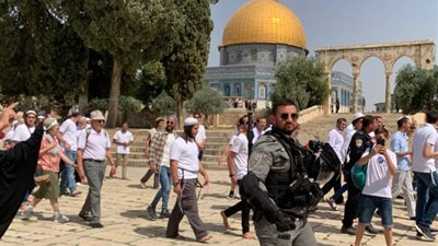 بقيادة «بن غفير»، مستوطنون يقتحمون المسجد الأقصى ويؤدون طقوسا تلمودية