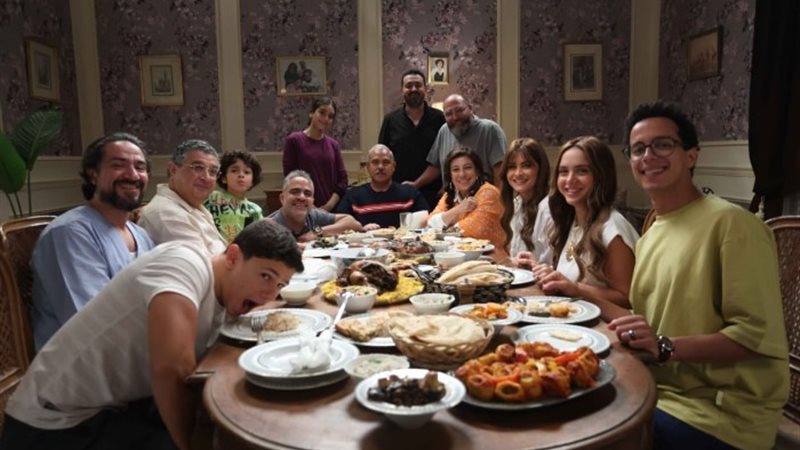 مسلسل موضوع عائلي