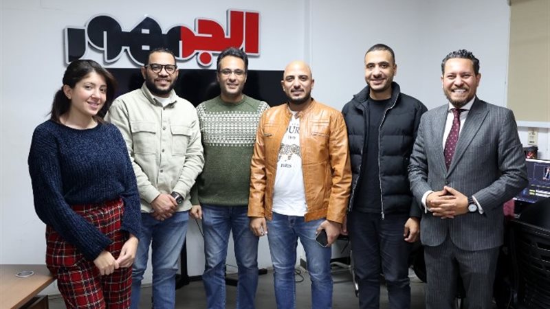 وفد من مؤسسة أبو هشيمة في ضيافة الجمهور