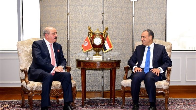 وزير الخارجية ونظيره التونسي