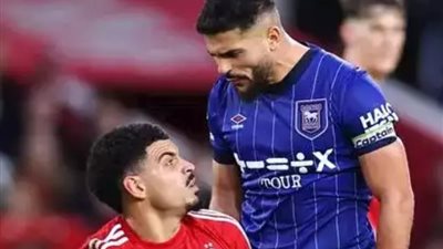 سام مرسي يغيب عن تشكيل تاون أمام الجانرز، قناة مجانية تنقل المباراة