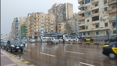 نوة عيد الميلاد.. أمطار غزيرة وثلوج تضرب الإسكندرية