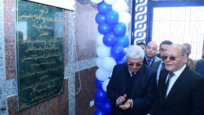 وزير التعليم العالي يفتتح عدة منشآت بجامعة سوهاج