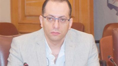 نائب شعبة الاتصالات يكشف أسباب الزيادات الكبيرة في أسعار هواتف المحمول