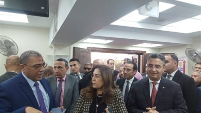 لتيسير الخدمات الحكومية، افتتاح مركز «السلام أول» لخدمة المواطنين