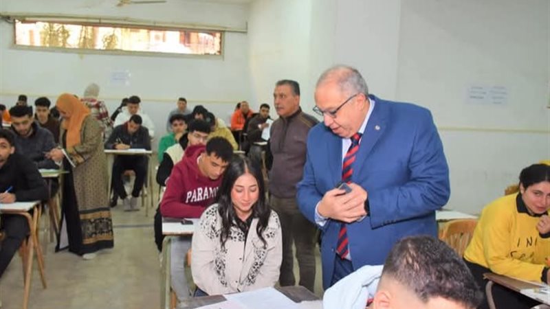 امتحانات كلية التجارة جامعة طنطا