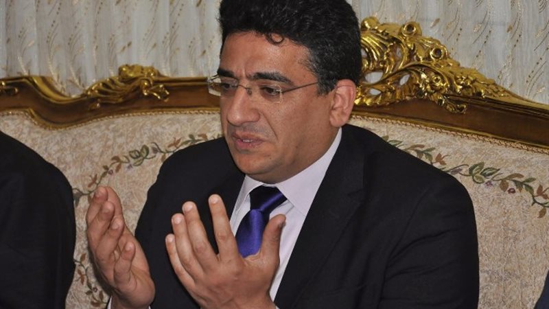 الراحل محمد السباعي