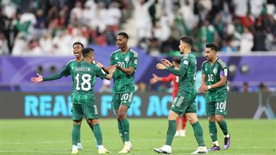 قناة مجانية تنقل مباراة السعودية وعمان في نصف نهائي خليجي 26