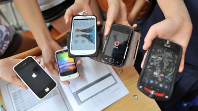 «المحمول» توضح حقيقة ارتفاع أسعار الهواتف في مصر عام 2025، هل فيه زيادات؟