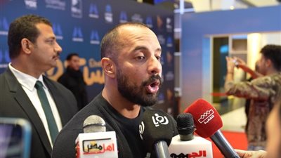 عمرو وهبة لـ«الجمهور»: «متفائل بالشغل مع ليلى علوي، وبحب القعدة مع هشام جمال»