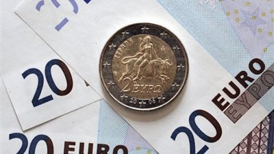 انخفاض جديد، سعر اليورو مقابل الجنيه اليوم الأربعاء 1-1-2025