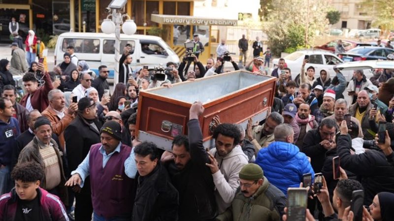 تشييع جثمان الفنان أحمد عدوية