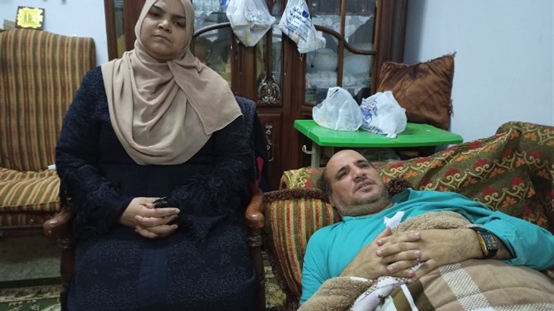 صورة الأسرة بعد الاعتداء علي ولي أمر الطالب
