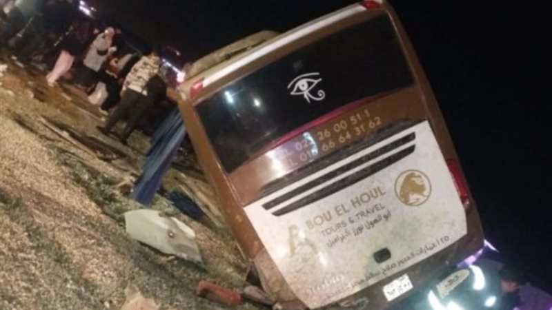 حادث انقلاب أتوبيس طريق السويس