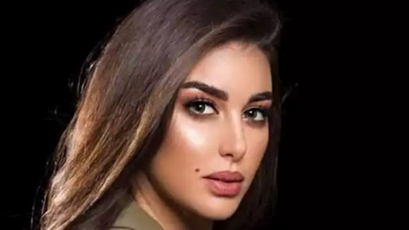 الفنانة ياسمين صبري