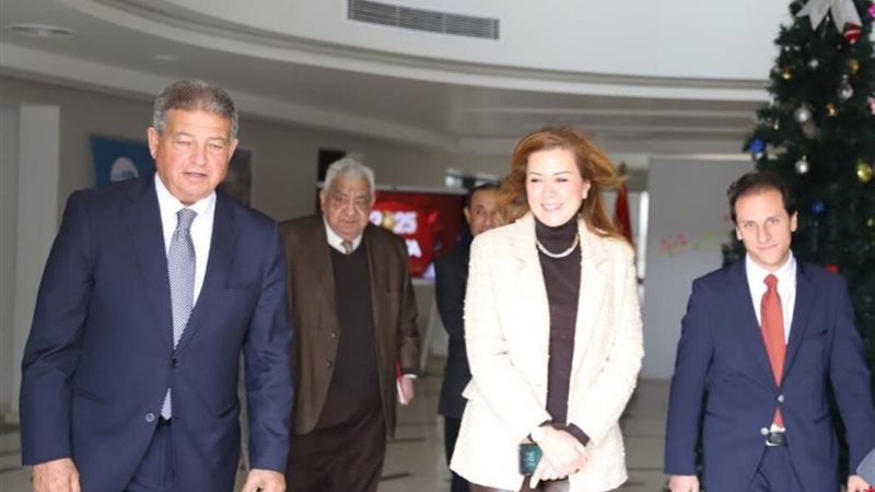 لقاء خالد عبدالعزيز بـ رشا راغب