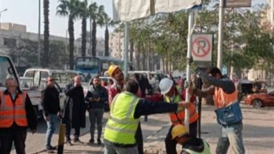 الجيزة: رفع كفاءة ورصف «يوترنات» التحويلات المرورية الجديدة بشارع الهرم «صور»