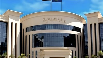 الداخلية تكشف حقيقة مقتل عنصر إجرامي على يد الشرطة بالمنيا