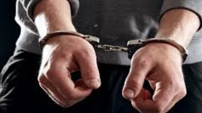 القبض على شخص بمتهمة ابتزاز طفل وسرقة هاتفه في الوراق