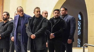 بعد قرار اعتزاله، حكيم يعزي في الراحل أحمد عدوية