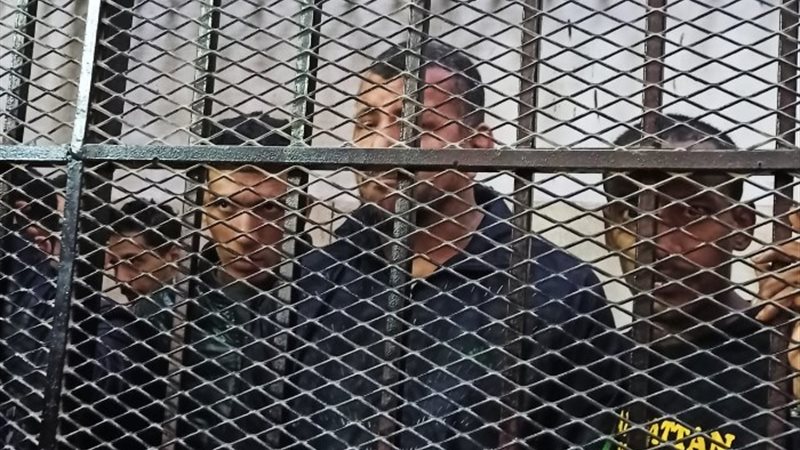 صورة سفاح زفتي داخل قفص الاتهام