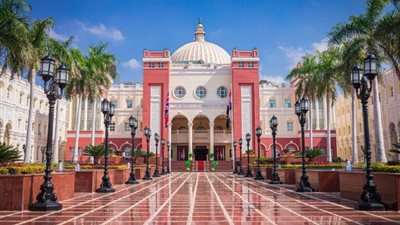 اختيار 3 أساتذة من الجامعة البريطانية في لجنة جديدة بالمجلس الأعلى للجامعات