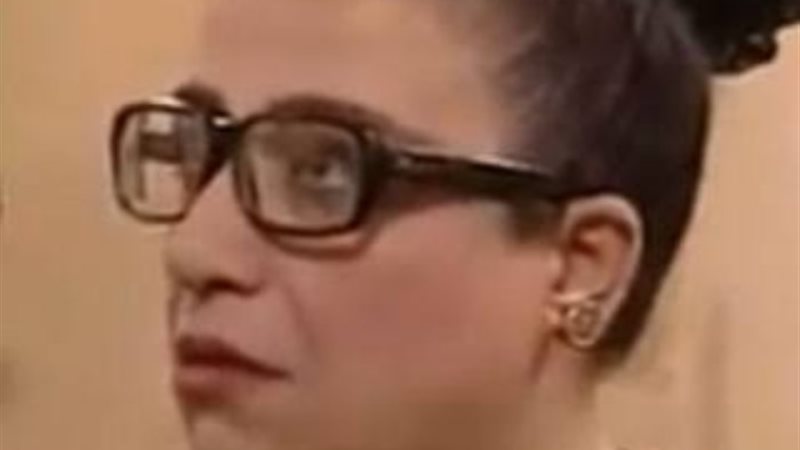الفنانة منى أبو الفتوح