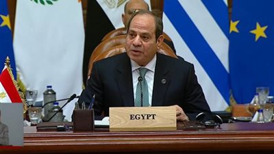 الرئيس السيسي: ندعو لتطوير مشروعات ثقافية وتعليمية مشتركة مع قبرص واليونان