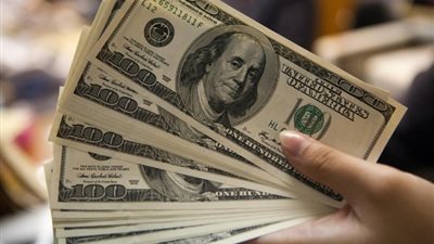 هبوط مفاجئ يضرب الدولار فى تعاملات البنوك اليوم الخميس 9 يناير 2025