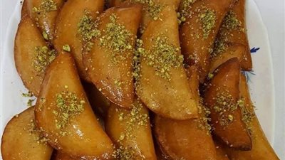 «طعمها لذيذ»، أسهل طريقة لعمل القطايف أحسن من المحلات