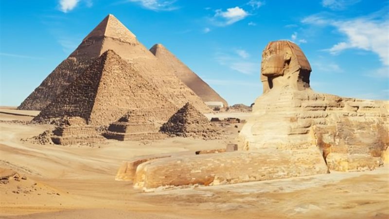 الأهرامات