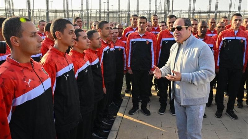 الرئيس السيسي في حديثه لطلاب الأكاديميات العسكرية